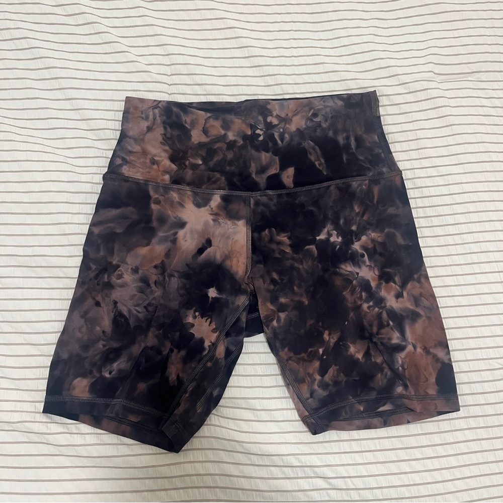 Lululemon athletica Align Diamond Dye 8” Shorts
